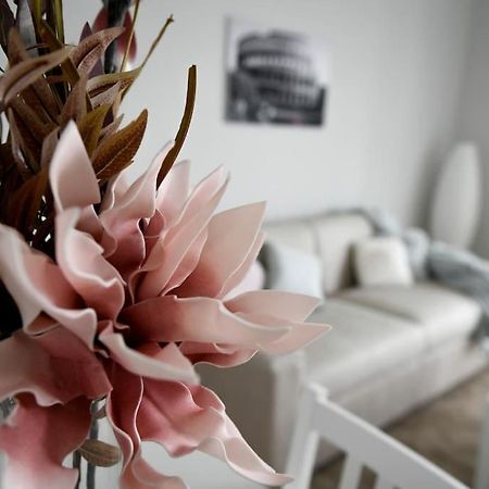 Peaceful Hideaway Apartment โรม ภายนอก รูปภาพ