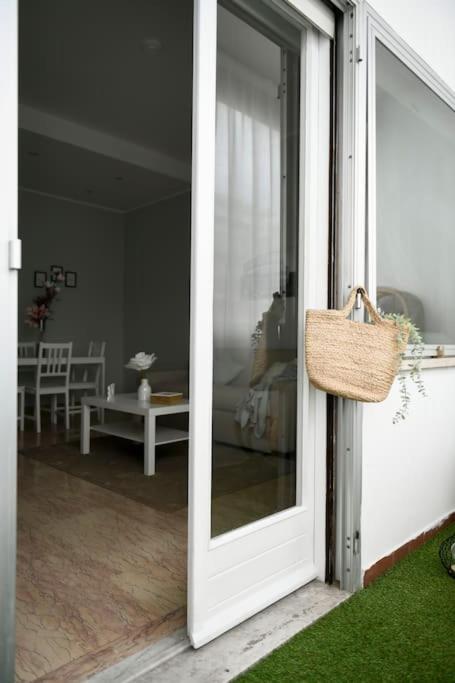Peaceful Hideaway Apartment โรม ภายนอก รูปภาพ