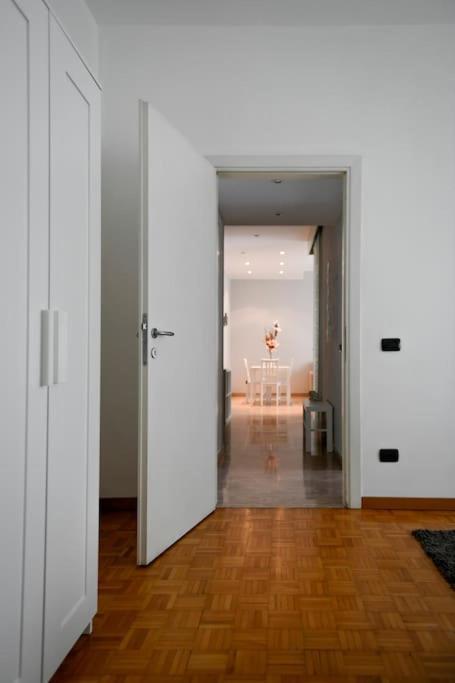 Peaceful Hideaway Apartment โรม ภายนอก รูปภาพ